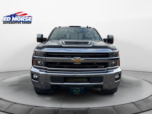 Used 2018 Chevrolet Silverado 3500 LTZ w/ Duramax Plus Package AWD/4WD image 8