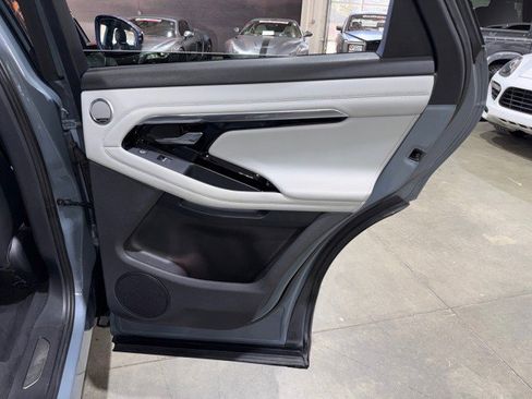 Used 2020 Land Rover Range Rover Evoque First Edition image 60