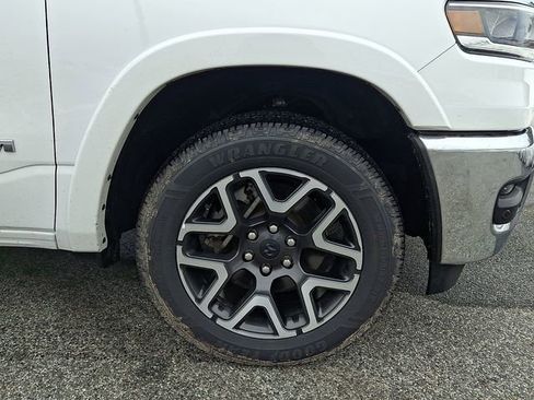 Used 2025 RAM 1500 Laramie image 8