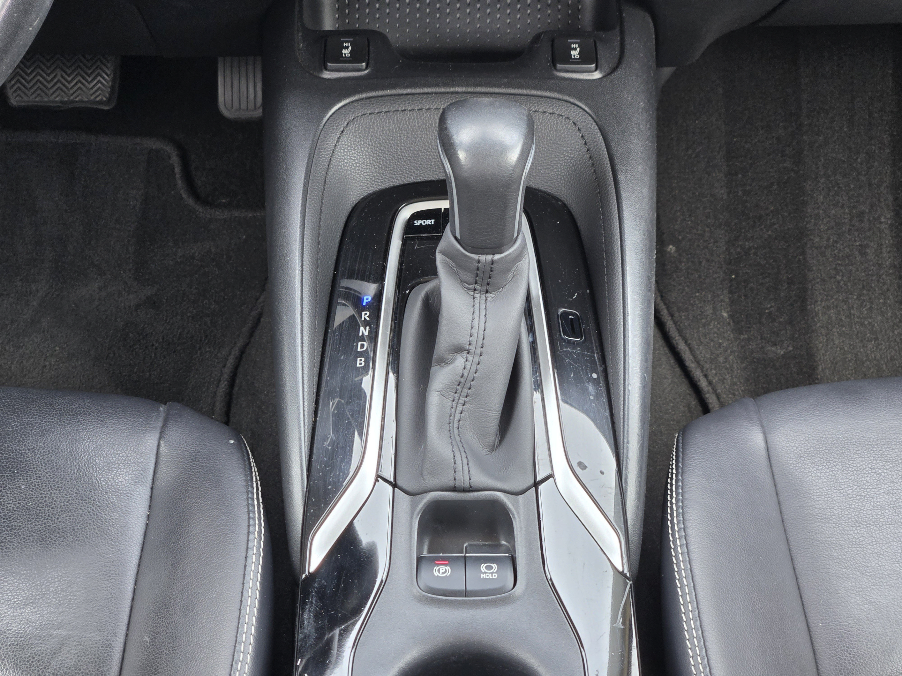 Used 2020 Toyota Corolla XLE FWD image 15
