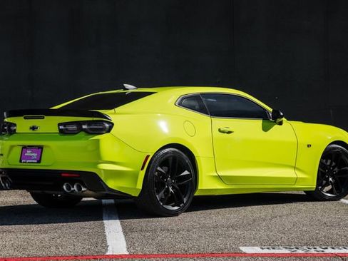 Used 2019 Chevrolet Camaro LT w/ 1LE Track Performance Package image 5