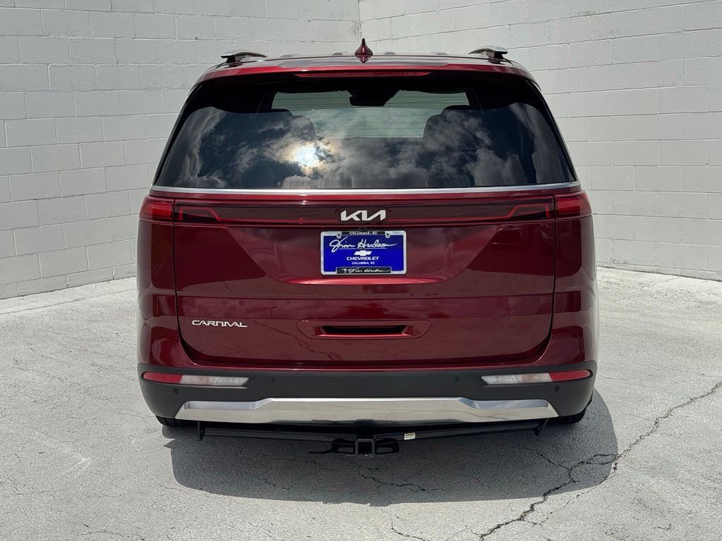 Used 2023 Kia Carnival SX Prestige FWD image 13