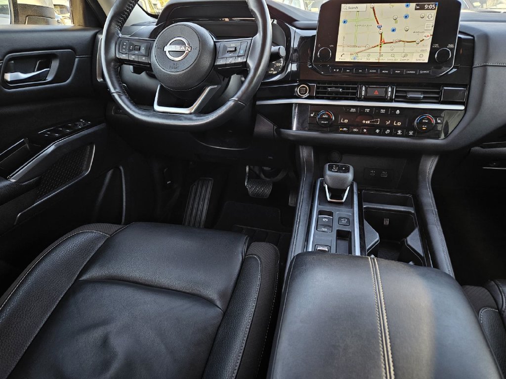 Certified 2024 Nissan Pathfinder SL FWD image 15