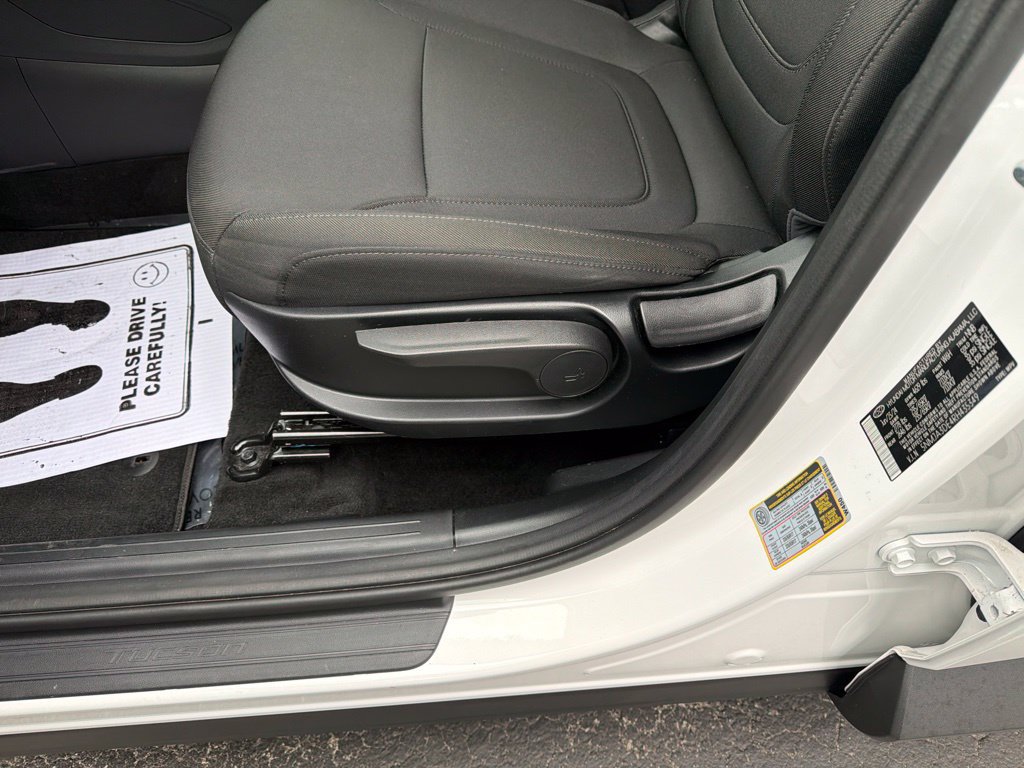 Used 2024 Hyundai Tucson SE FWD image 17