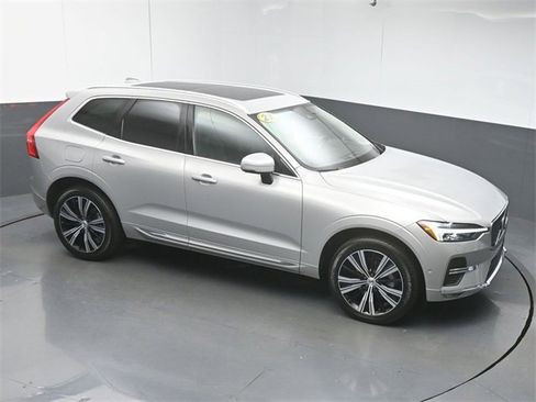 Used 2023 Volvo XC60 B5 Plus w/ Protection Package Premier image 42