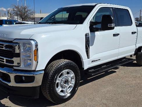 Certified 2025 Ford F250 XLT w/ FX4 Off-Road Package AWD/4WD image 1