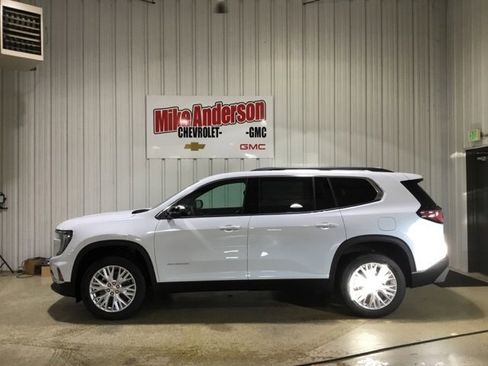 New 2026 GMC Acadia Elevation image 2