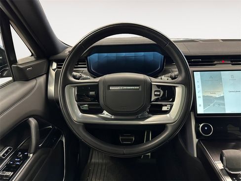 Used 2023 Land Rover Range Rover SE image 12