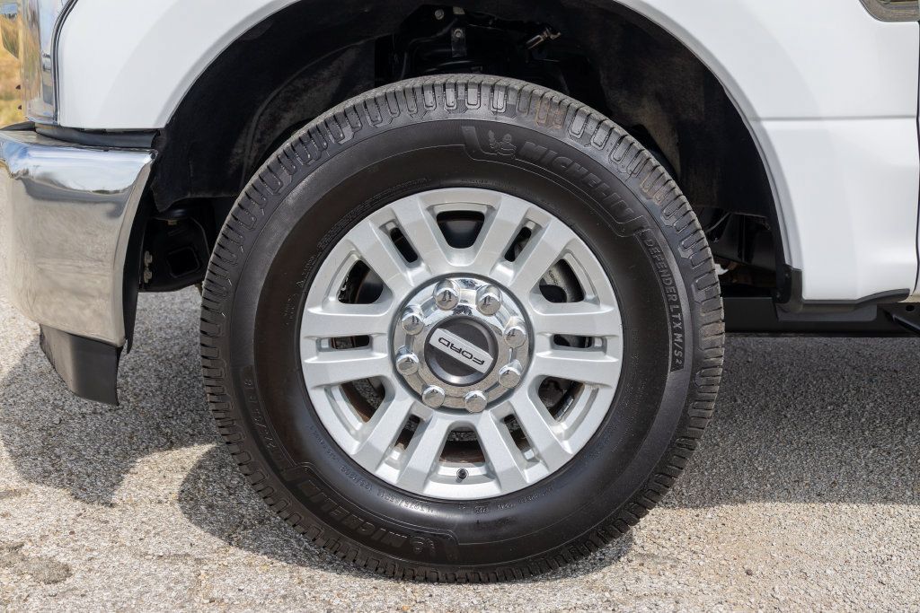 Used 2019 Ford F350 XL w/ STX Appearance Package RWD image 28