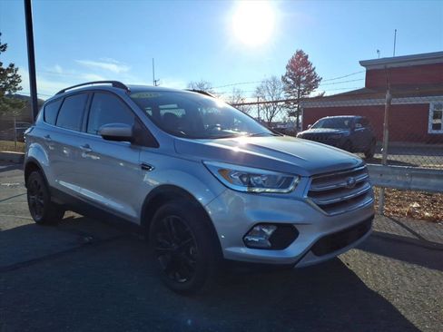 Certified 2018 Ford Escape SEL w/ Ford Safe & Smart Package image 3