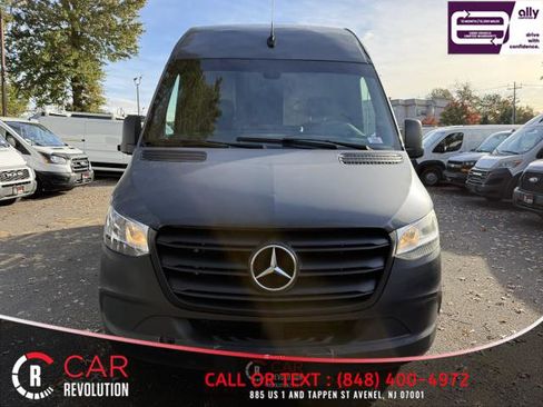 Used 2019 Mercedes-Benz Sprinter 170 image 2