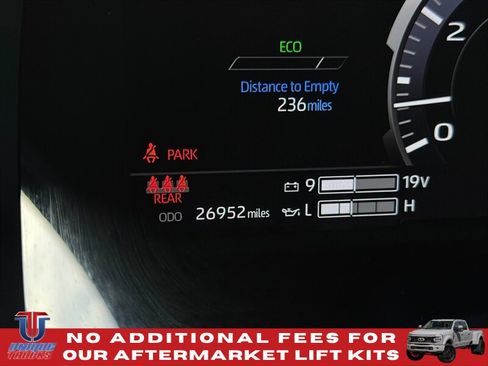 Used 2024 Toyota Tundra Limited AWD/4WD image 40
