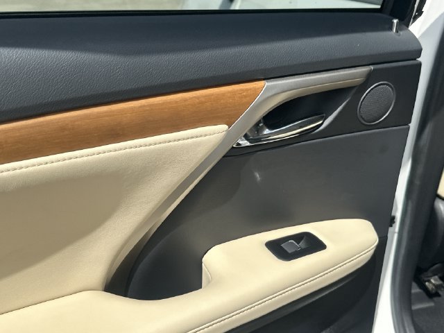 Used 2022 Lexus RX 350 FWD w/ Premium Package image 16