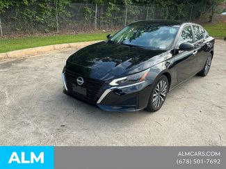 Used 2025 Nissan Altima 2.5 SV FWD video 1