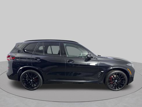 Used 2026 BMW X5 xDrive40i w/ M Sport Package AWD/4WD image 36