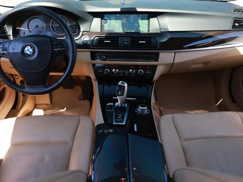 Used 2012 BMW 528i Sedan RWD image 2