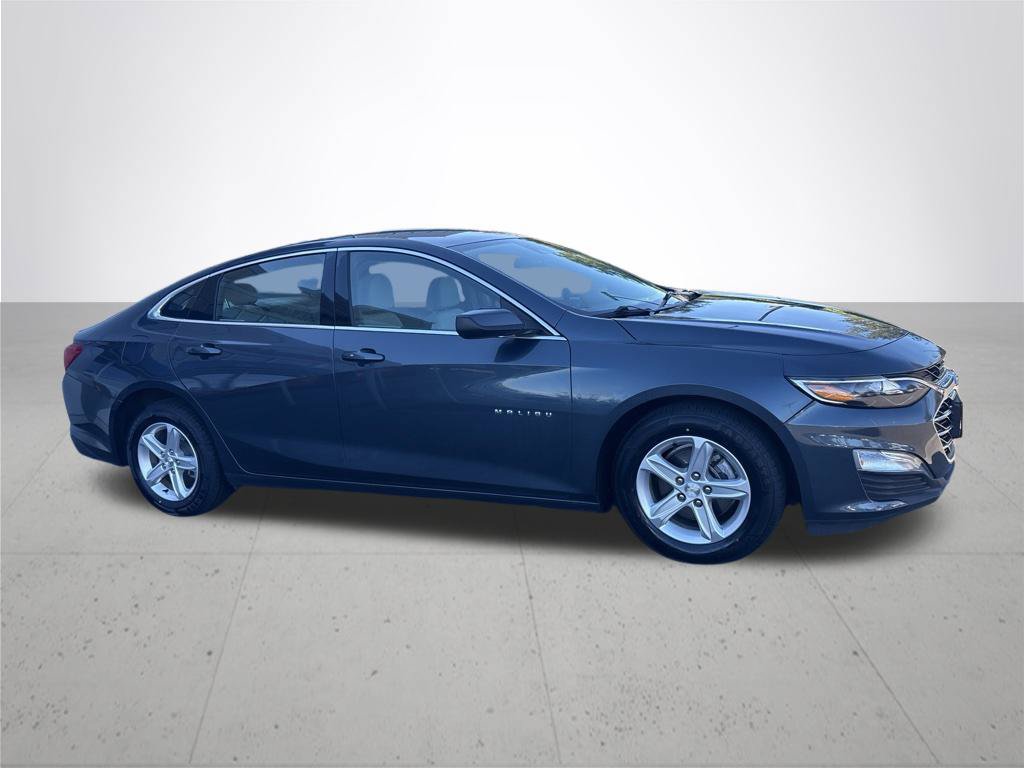 Used 2020 Chevrolet Malibu LS w/ Driver Confidence Package II FWD image 4