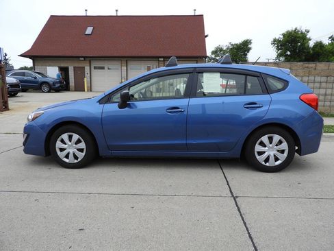 Used 2016 Subaru Impreza 2.0i AWD/4WD image 5