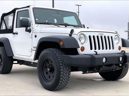 Used 2013 Jeep Wrangler Sport image 13