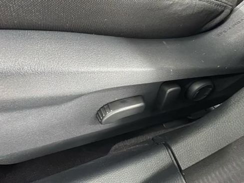 Certified 2025 Subaru Outback Premium w/ Popular Package #1A image 13