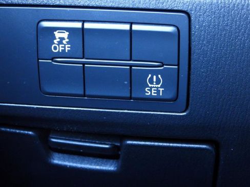 Used 2017 MAZDA MAZDA6 Touring image 56