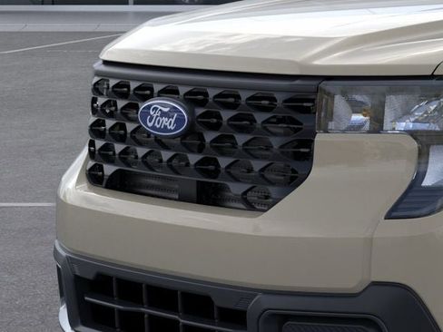 New 2025 Ford Maverick XLT w/ XLT Luxury Package AWD/4WD image 18