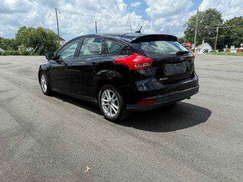 Used 2016 Ford Focus SE FWD image 8