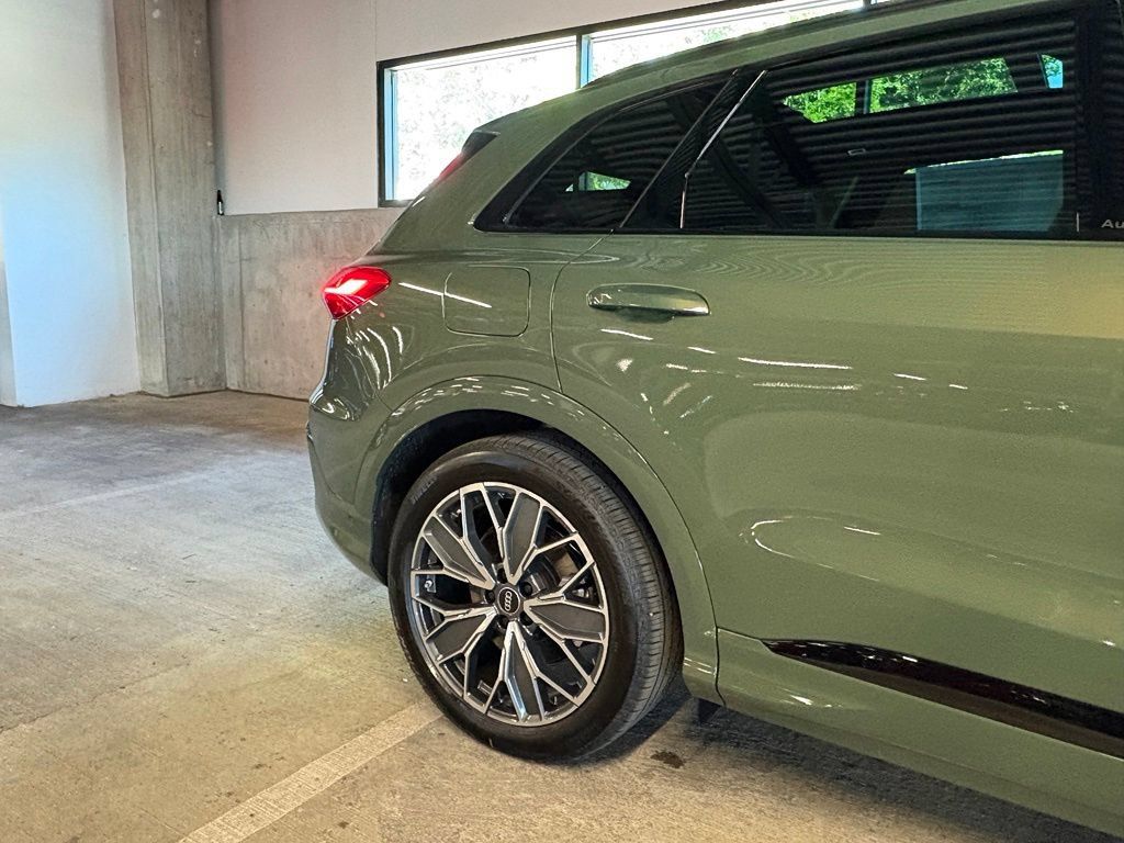 New 2026 Audi Q5 Prestige AWD/4WD image 10