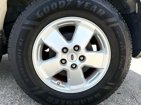 Used 2012 Ford Escape XLT image 43