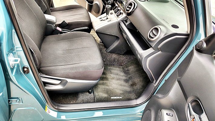 Used 2008 Scion xB FWD image 15