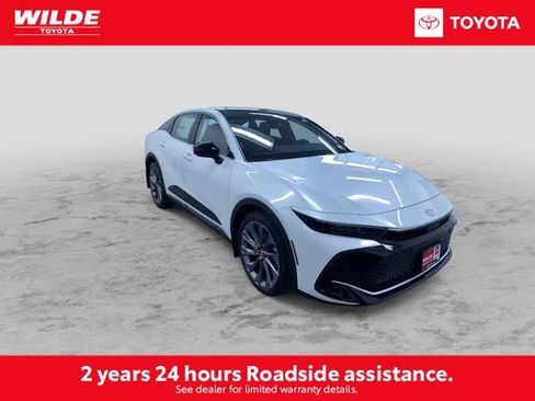 New 2026 Toyota Crown Limited image 3