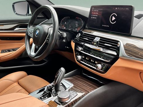 Used 2022 BMW 530i w/ Premium Package RWD image 33