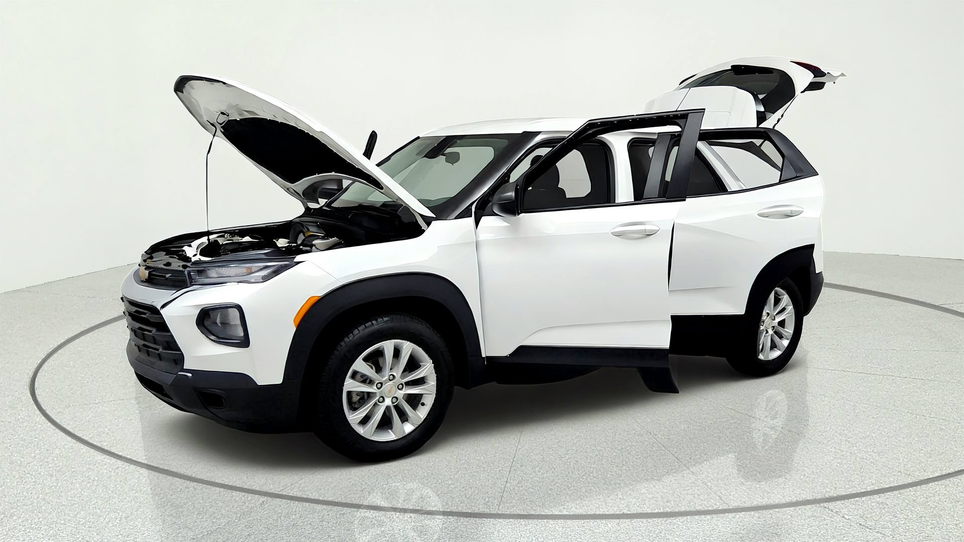 Certified 2023 Chevrolet TrailBlazer LS AWD/4WD image 9