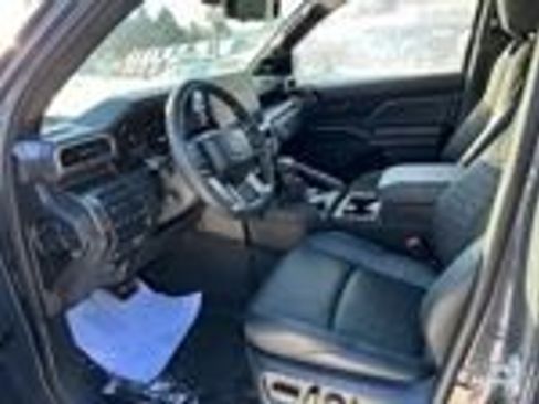 Used 2025 Toyota 4Runner TRD Off-Road Premium image 10