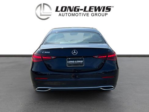 Used 2022 Mercedes-Benz C 300 Sedan image 5