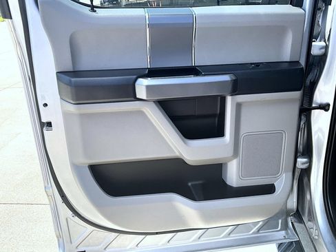 Used 2020 Ford F150 XLT w/ Equipment Group 302A Luxury AWD/4WD image 21