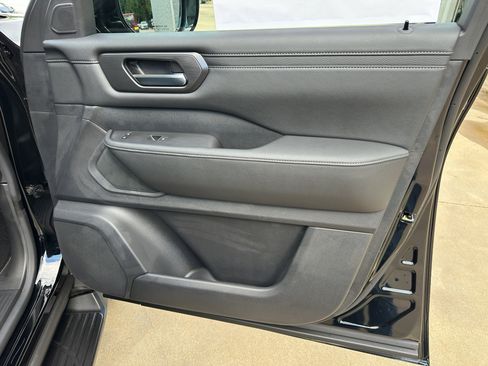 New 2026 Nissan Armada SV image 15