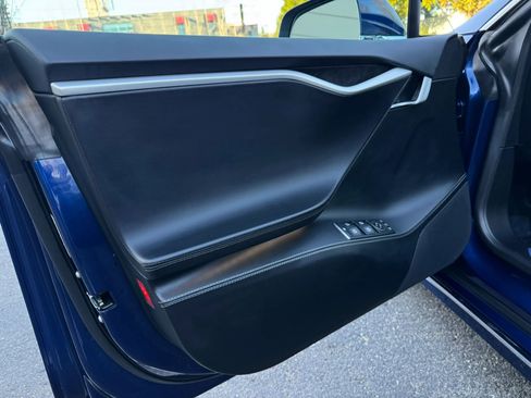Used 2017 Tesla Model S 75D image 22