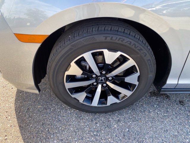 Used 2025 Honda Odyssey EX-L image 11