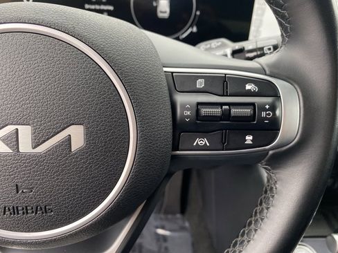 Used 2023 Kia Sportage SX image 40