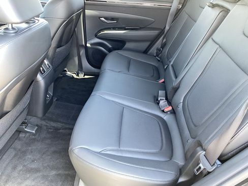 Used 2024 Hyundai Tucson Limited AWD/4WD image 15