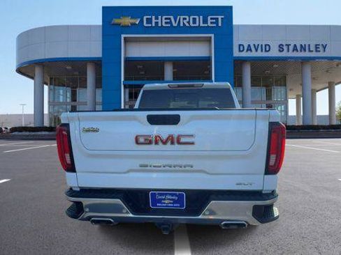 Used 2025 GMC Sierra 1500 SLT w/ SLT Premium Plus Package AWD/4WD image 7