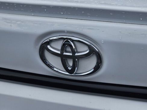 Used 2023 Toyota Corolla SE FWD image 26