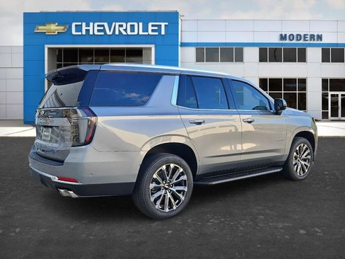 New 2026 Chevrolet Tahoe High Country w/ Sun And Tow Package AWD/4WD image 5