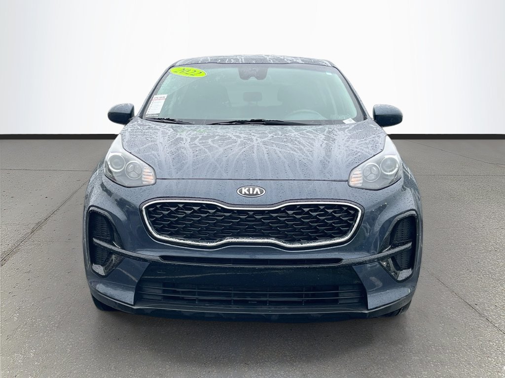 Used 2022 Kia Sportage LX FWD image 2