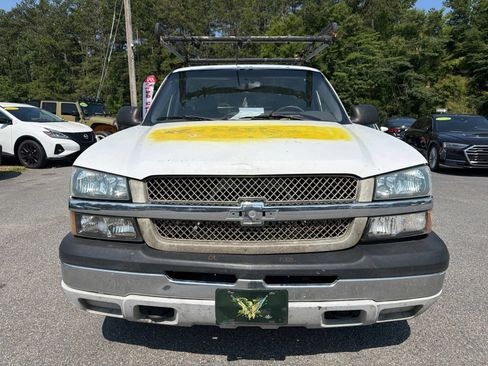 Used 2004 Chevrolet Silverado 1500 W/T RWD image 2