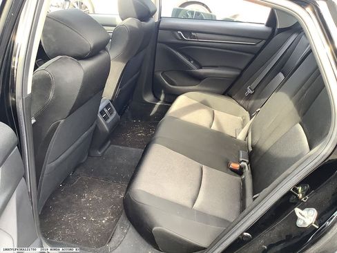 Used 2019 Honda Accord EX image 13
