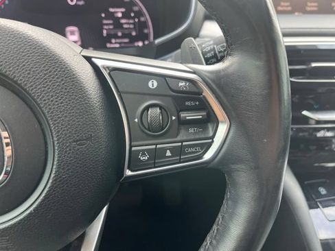 Used 2023 Acura MDX SH-AWD image 17