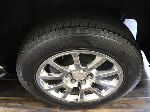 Used 2015 Chevrolet Tahoe LT RWD image 30