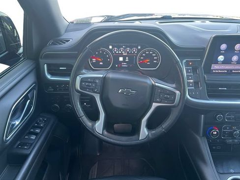 Used 2021 Chevrolet Tahoe Z71 w/ Z71 Off-Road Package AWD/4WD image 12
